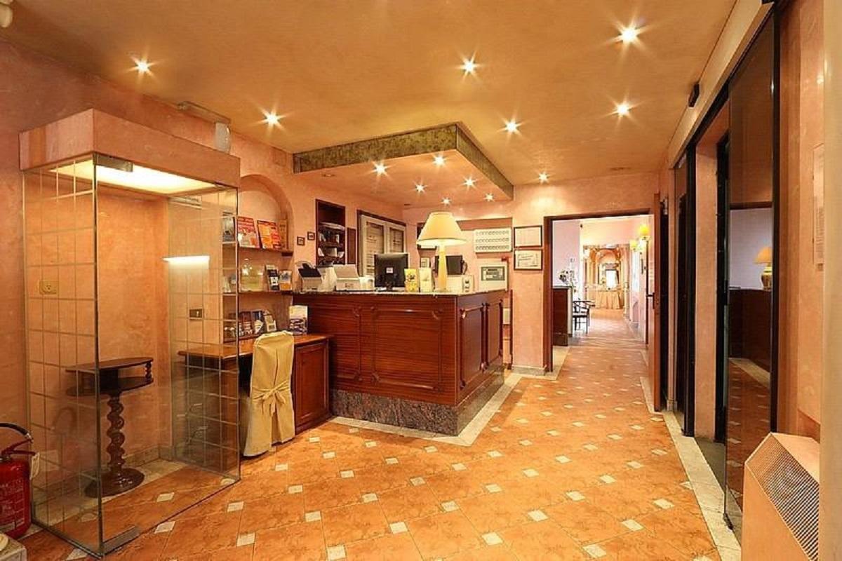 Hotel Alinari Florencja Zewnętrze zdjęcie